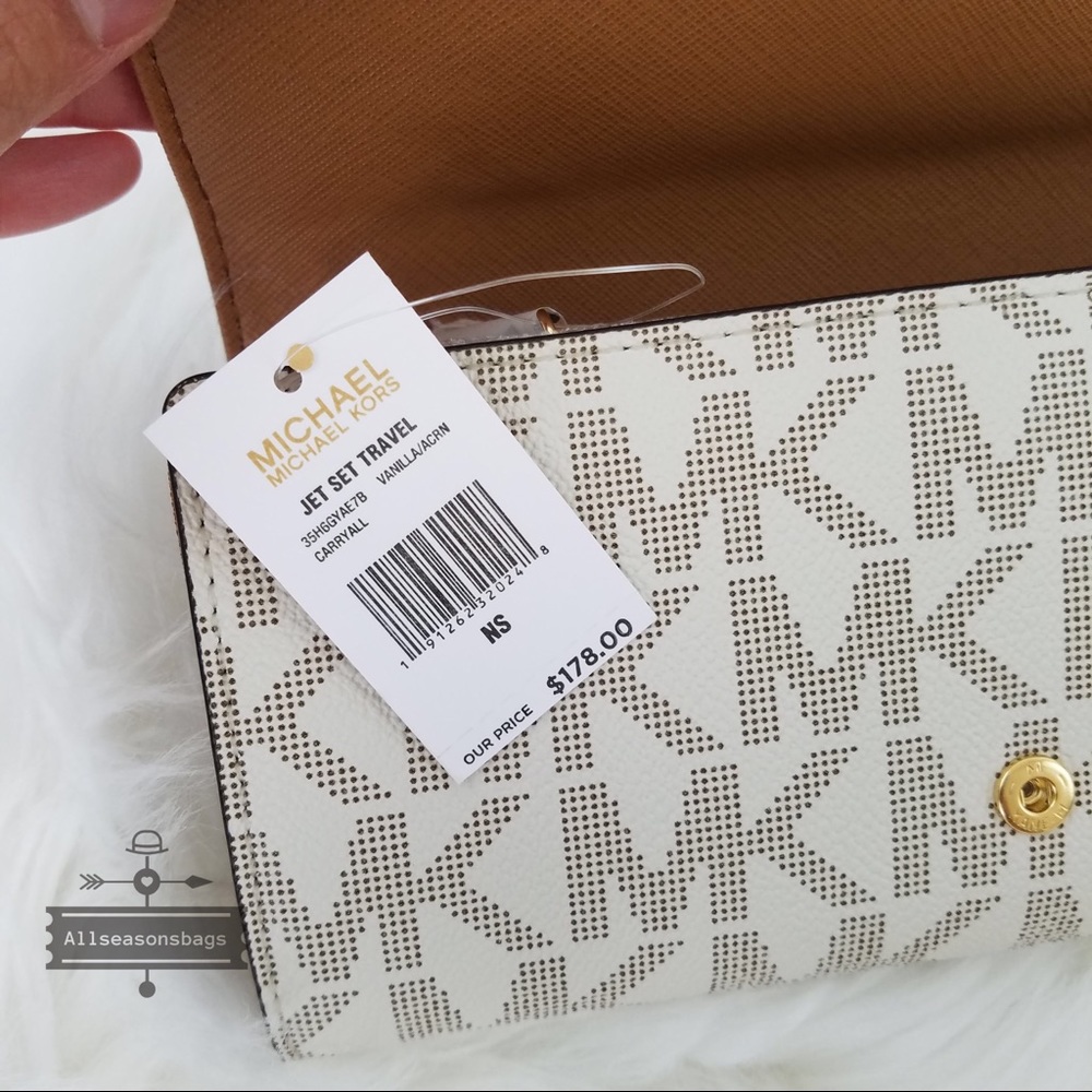 Michael Kors Jet set Carryall Wallet Vanilla Acorn - Picture 3 of 6